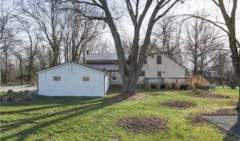2081 Stroup Rd, Atwater, OH 44201