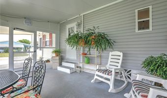 904 Thrush Cir, Barefoot Bay, FL 32976