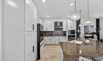325 Shore Crab Way, Apollo Beach, FL 33572