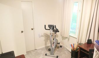 1006 Falkirk Rd, Alma, MI 48801