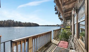 55512 FRONT St, Astor, FL 32102