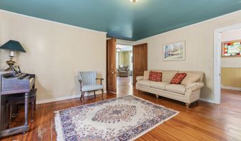 60 Chaplin St, Chaplin, CT 06235