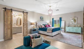 427 Glenbrook Dr, Atlantis, FL 33462