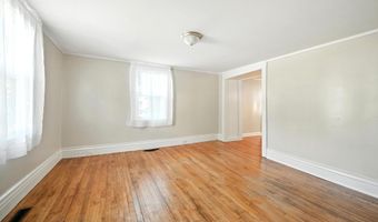 133 Riverside Dr, Augusta, ME 04330