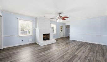 4130 Terrace Dr, Ayden, NC 28513