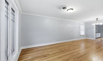 261 E OAKVIEW Pl, Alamo Heights, TX 78209