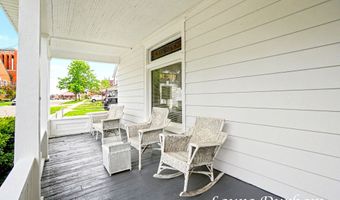 223 N Walnut St, Allegan, MI 49010