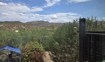 20435 E Wagon Wheel Cir, Black Canyon City, AZ 85324