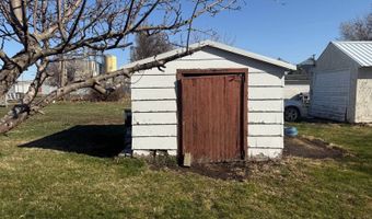325 S Maple St, Ainsworth, NE 69210