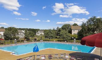 44049 FERNCLIFF Ter, Ashburn, VA 20147
