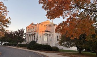 49 Rose St 307, Branford, CT 06405