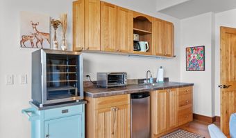 16428 Sunset Heights Dr, Bigfork, MT 59911