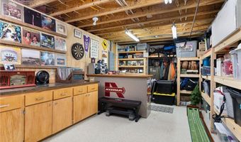 601 24th St NW, Austin, MN 55912