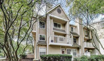 5821 INMAN PARK Cir 400, Rockville, MD 20852