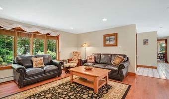 373 Broad Way, Coventry, CT 06238
