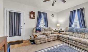 215 N York St, Albion, IN 46701