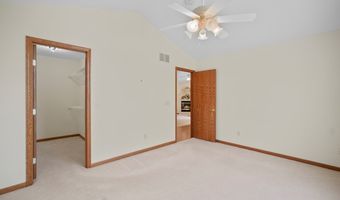 209 Greenbriar Ln, Dalton, OH 44618