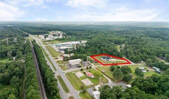 11 Creax Rd, Axis, AL 36505