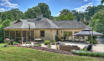 6334 Fair Valley Dr, Charlotte, NC 28226