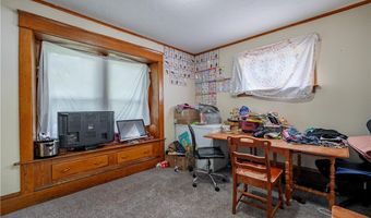 1214 W Wilbeth Rd, Akron, OH 44314