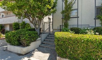 5230 Zelzah Ave 3, Encino, CA 91316