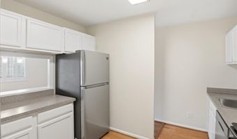 5340 HOLMES RUN Pkwy 904, Alexandria, VA 22304