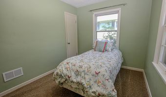 822 Westwood Dr SW, Alexandria, MN 56308