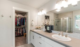 18392 SE MORSE St, Milwaukie, OR 97267