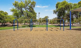 4890 W GERONIMO St, Chandler, AZ 85226