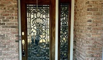 504 Holmes St, Belzoni, MS 39038