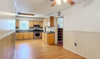 3040 NE 97TH St, Anthony, FL 32617