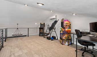 9815 Snow Pointe Dr SE, Alto, MI 49302