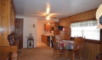24 W 2nd St, Adrian, MO 64720