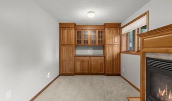 14366 Europa Ave, Apple Valley, MN 55124