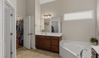 4982 GRACE VIEW Ln, Bartlett, TN 38135