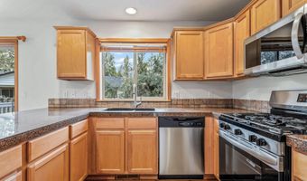 20572 Conifer Ave, Bend, OR 97702