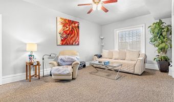 203 Glamorgan St, Alliance, OH 44601