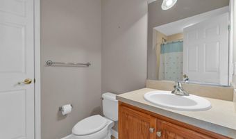 21 Hingham Ln, Barnegat, NJ 08005