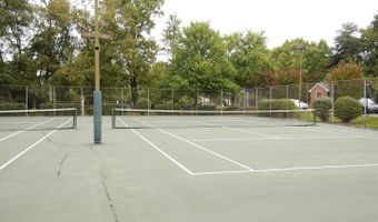 2518 S WALTER REED Dr #A, Arlington, VA 22206