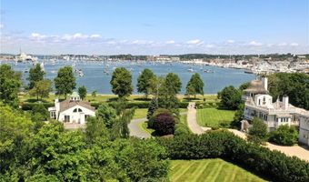 3 Harbor View Dr, Newport, RI 02840