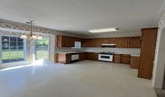 108 GREENWOOD Ln, Alabaster, AL 35007