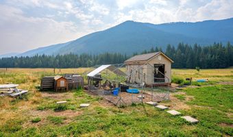 4289 Paradise Valley Rd, Bonners Ferry, ID 83805