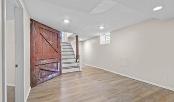 1631 N WILMER St, Appleton, WI 54911