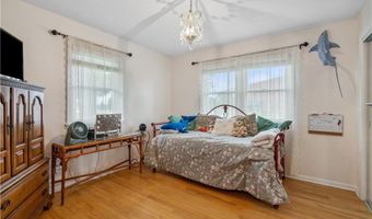 2113 N 155th St, Basehor, KS 66007