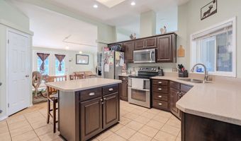 308 SADDLE Rd, Amboy, WA 98601