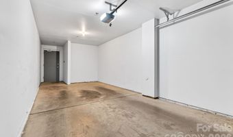 649 Raphael Pl, Charlotte, NC 28205
