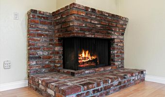 6005 More Ln, Anchorage, AK 99504