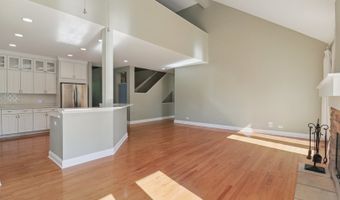 40418 N South Newport Dr, Antioch, IL 60002