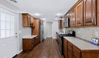 504 E 6th St, Baxter Springs, KS 66713