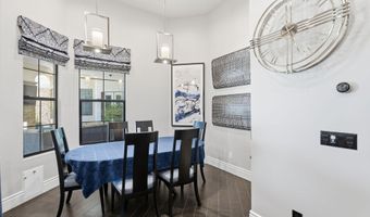 525 W HARMONY Pl, Chandler, AZ 85248